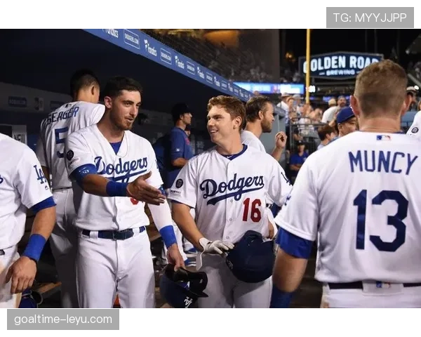 恩里克更衣室管理秘诀：打造团结高效球队氛围引关注