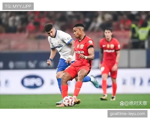 泰山队争冠关键阶段屡现崩盘,稳定性问题逐步反映在积分走势中 泰山队争冠关键阶段屡现崩盘,稳定性问题逐步反映在积分走势中