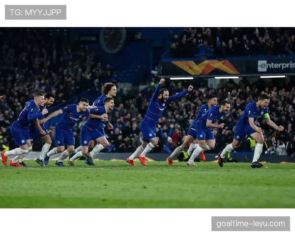 切尔西阵容庞大，结构合理性存疑，对赛季走势形成制约